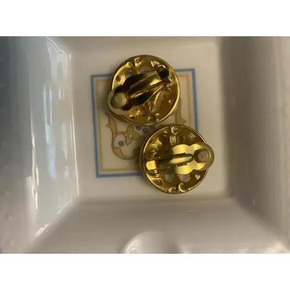 Anne Klein Vintage Decorative Clip Earrings - Picture 9 of 9